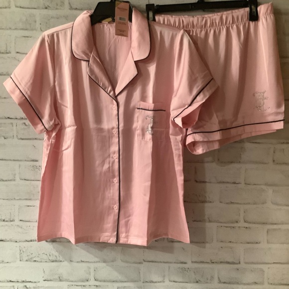 JUICY COUTURE Satin Notch Collar Pajama Set - Picture 3 of 8
